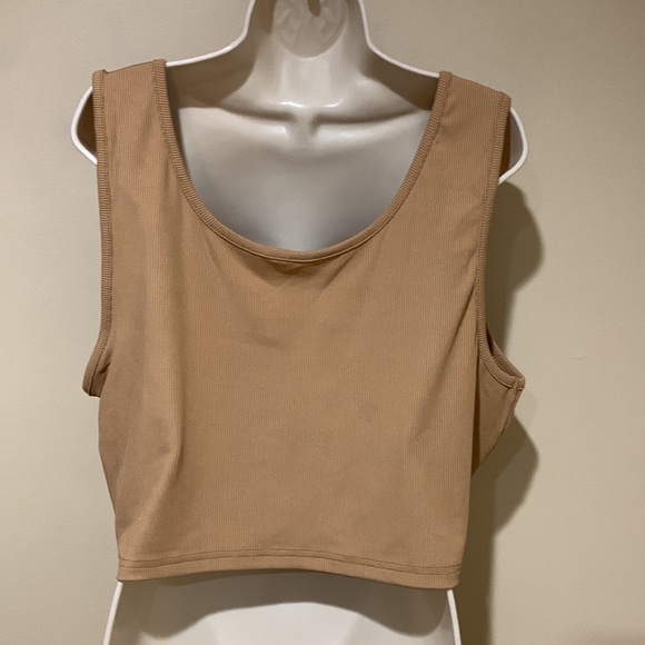 Plus size top - Picture 5 of 9